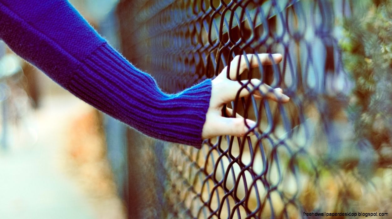 Girl Hand Fence Mood Hd Wallpaper Wallpaper List Girl Hand Fence Mood Hd Wallpaper Wallpaper List