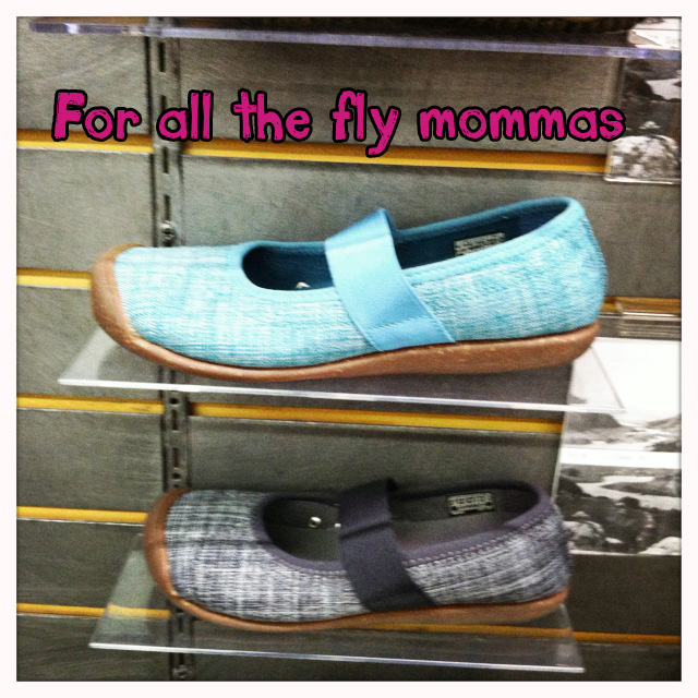 Yo Momma Runs Aldi, shoes, and poison ivy remedies