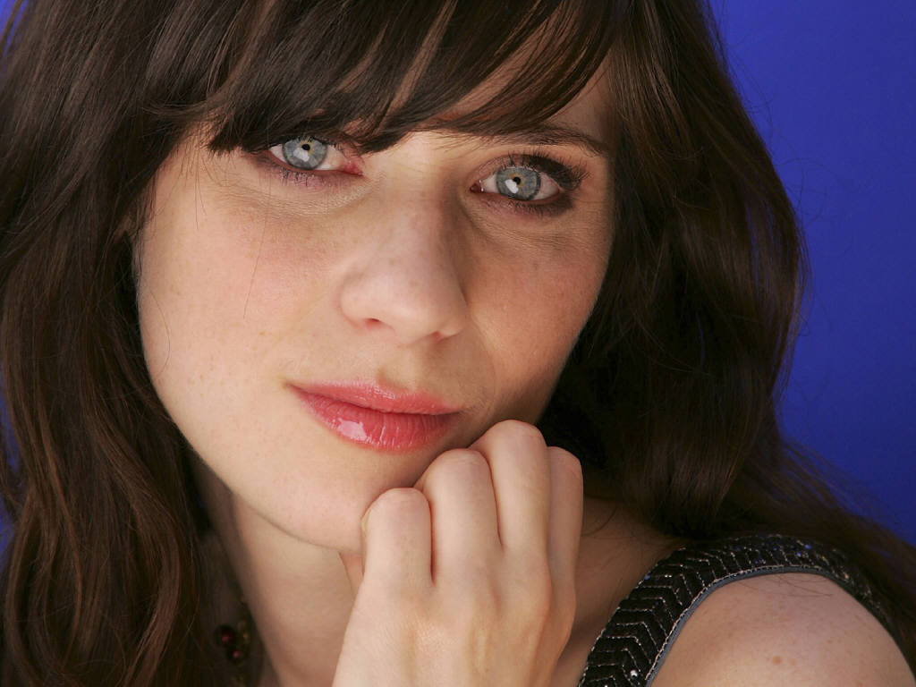 http://3.bp.blogspot.com/-H7Izty3sHXg/TvnCc5cwCRI/AAAAAAAAF8E/Y0uX7UaFR_8/s1600/Zooey-Deschanel-4.JPG