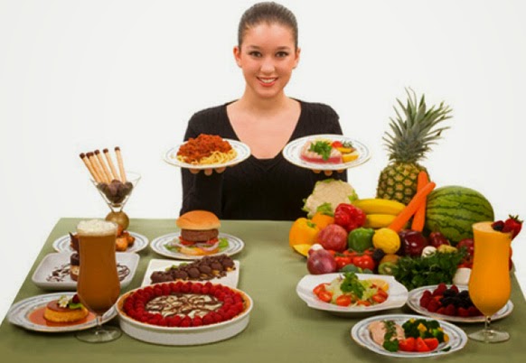 مقارنة بين الغذاء الصحي والغذاء بالسعرات الحرارية العالية