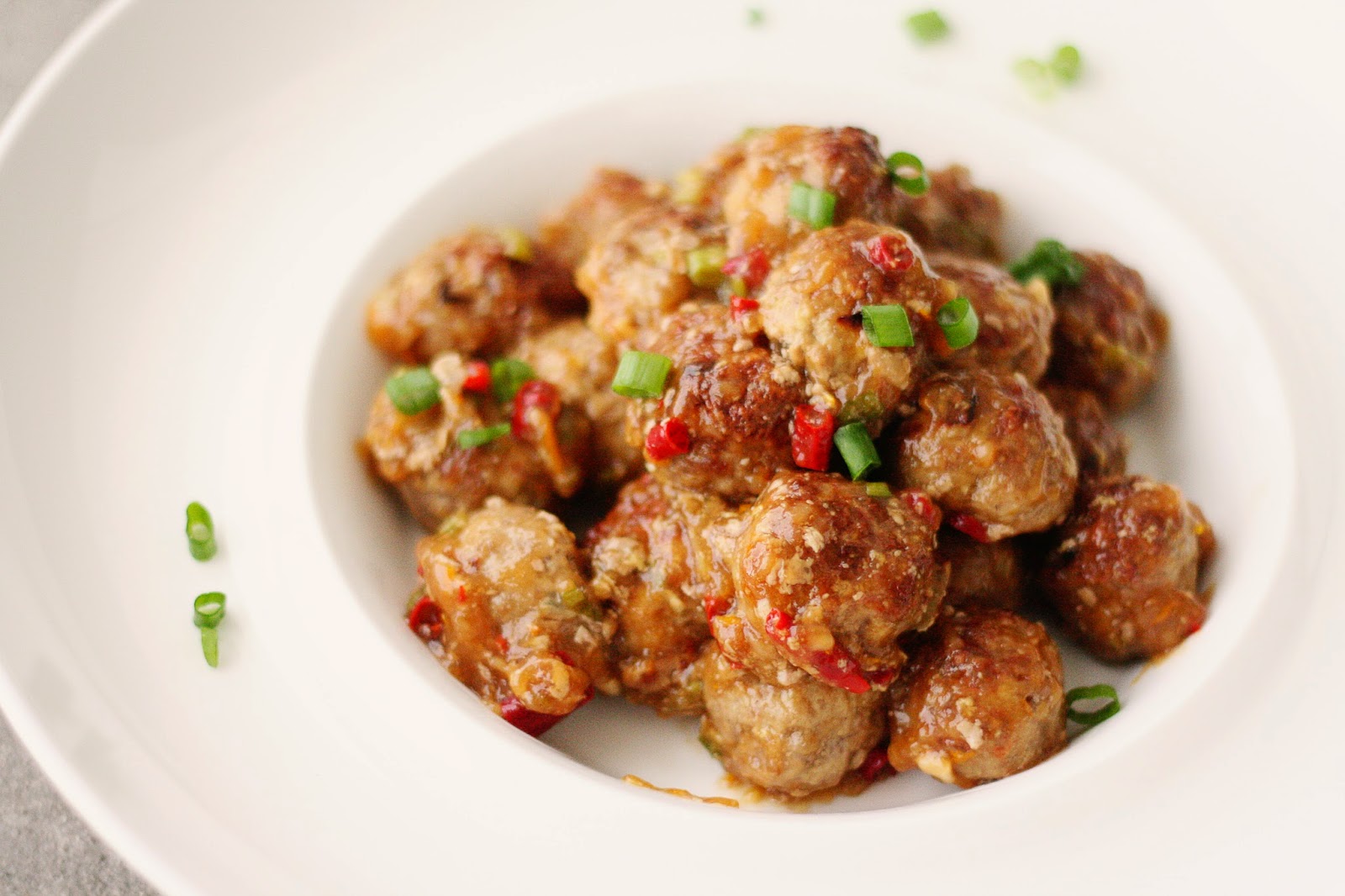 Spicy Turkey Meatballs (Low Carb/Low Fat) .