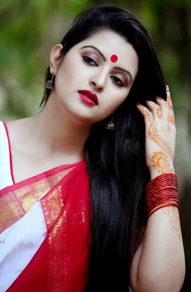 Bangladeshi Model Actress Pori Moni HD Photo Wallpapers ~ Prozukti24