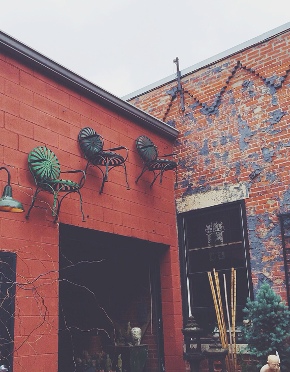 Bubby and Bean Living Creatively Nursery Adventures // Blumen Gardens