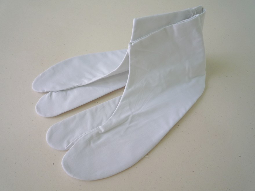 To Oh,Japan! White Tabi Socks