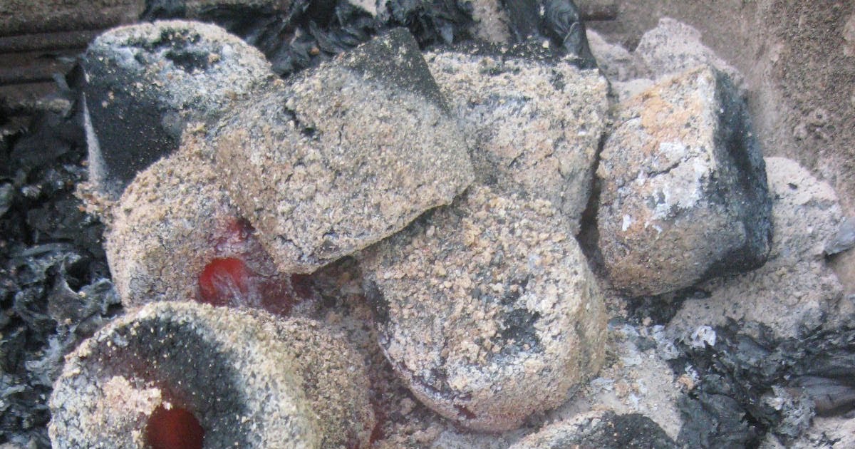 Barbecue Master Coconut Charcoal Review Unique Alternative to Wood