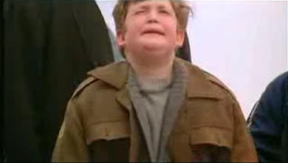 пукающий мальчик