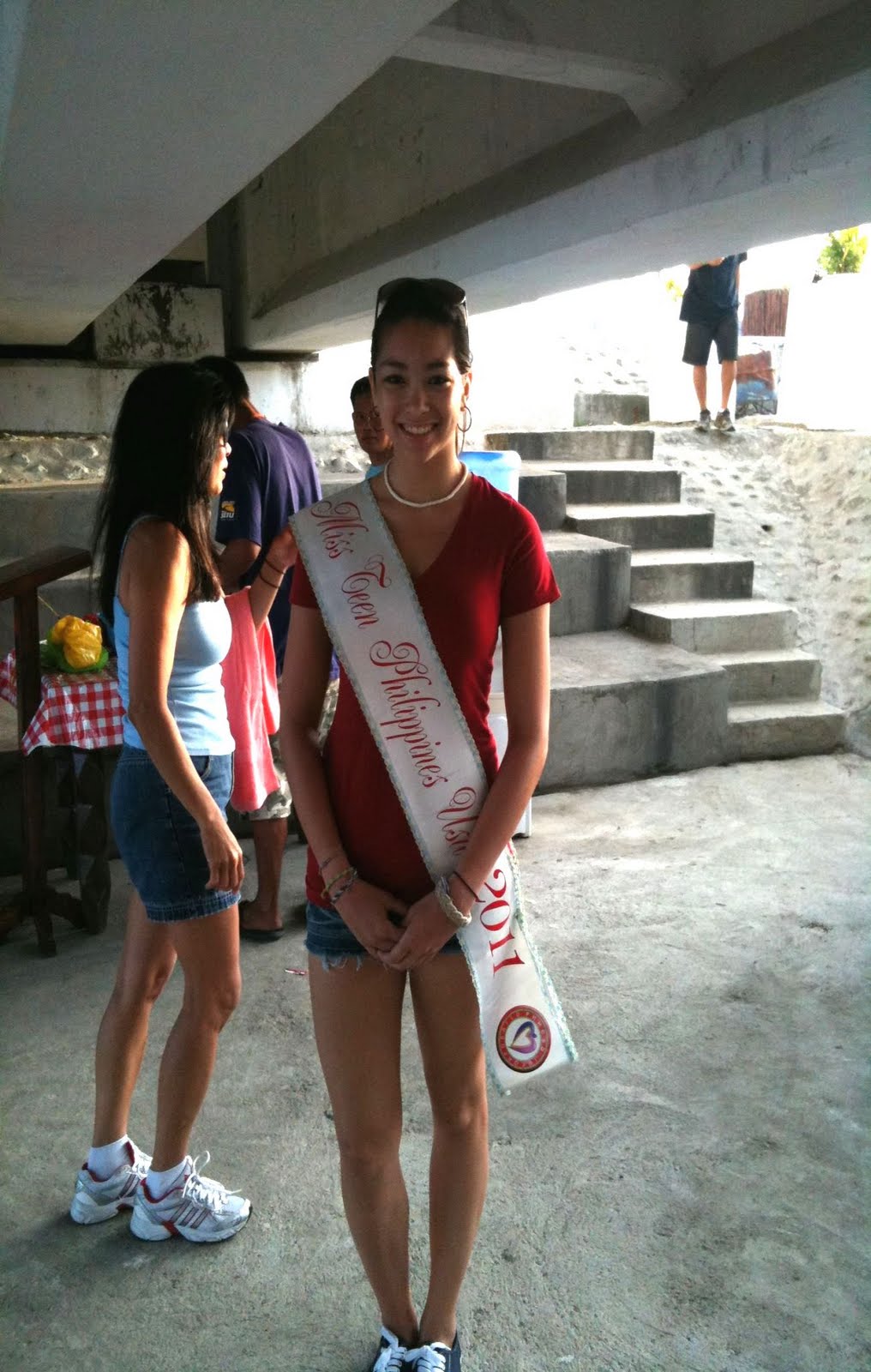 Everything Goes... Blog Attacks! Miss Teen Philippines USA 2011