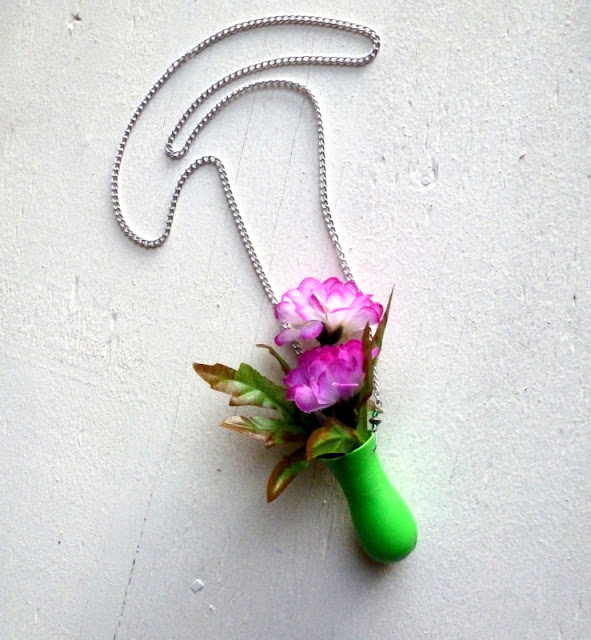Mich L. in L.A. 5 Minute Vase Necklace Made From A Toy Bowling Pin!