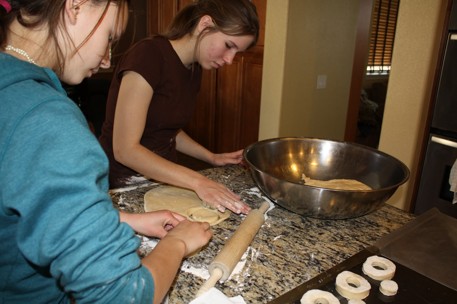 Galina glazed most of the donut...