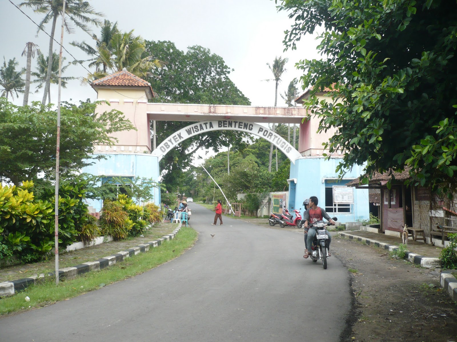 panorama indah: BENTENG PORTUGIS