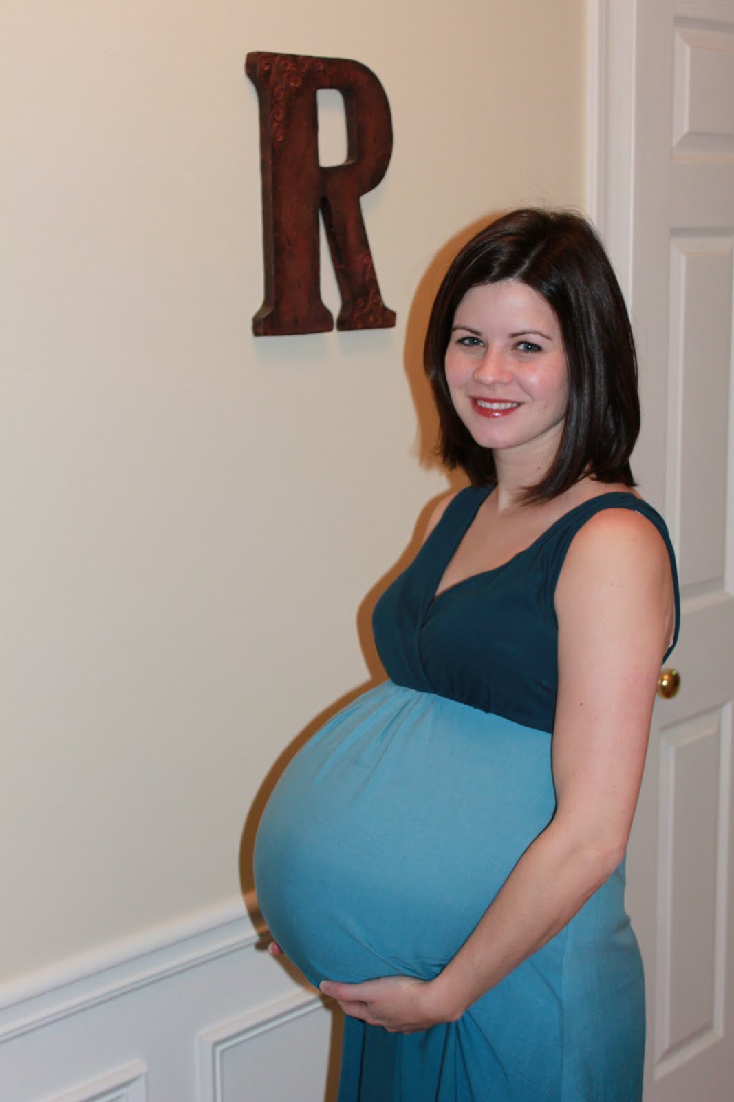 5 Months Pregnant Belly With Twins The Hippest