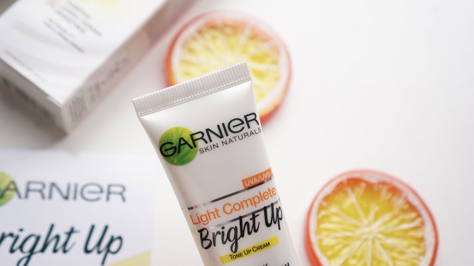 Garnier Light Complete Bright Up Tone Up cream Stevie Wong