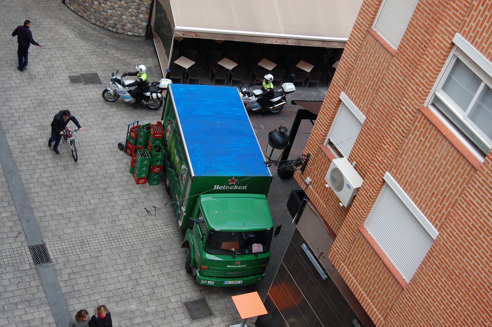 ZONA DESPROTEGIDA Carga y descarga