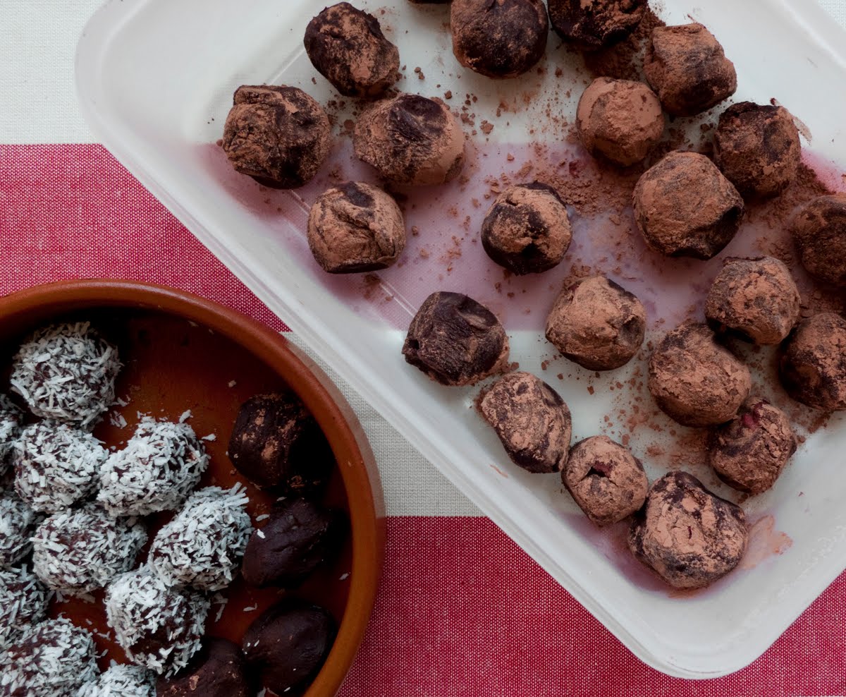 chouxettes Frozen Chocolate Truffles