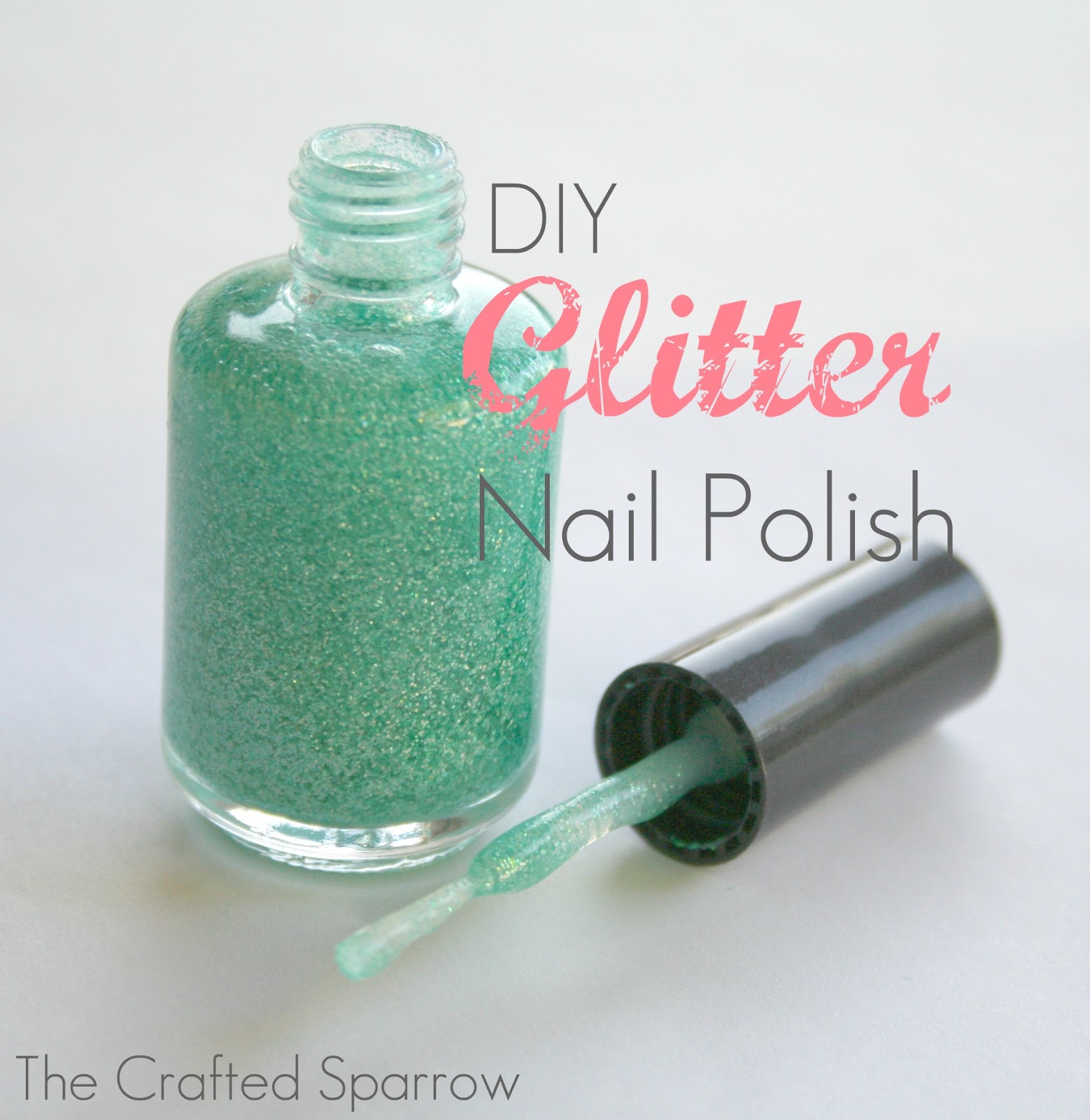 Do you love glitter nail polish as much as I do!?! I love sparkly nails,