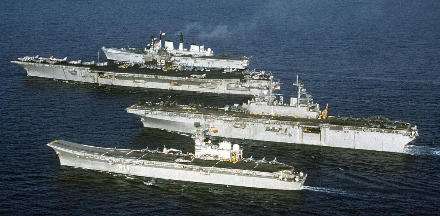 portaaviones+Principe-de-Asturias_Wasp_Forrestal_Invincible_1991_DN-ST-92-01129s.jpg