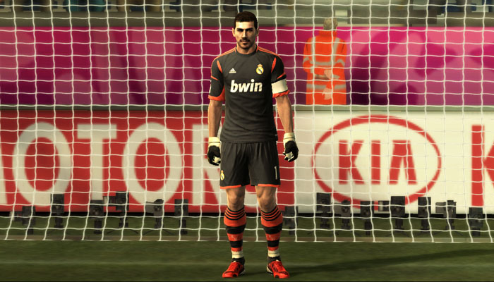 Real Madrid 2012/2013 Kits (Update)