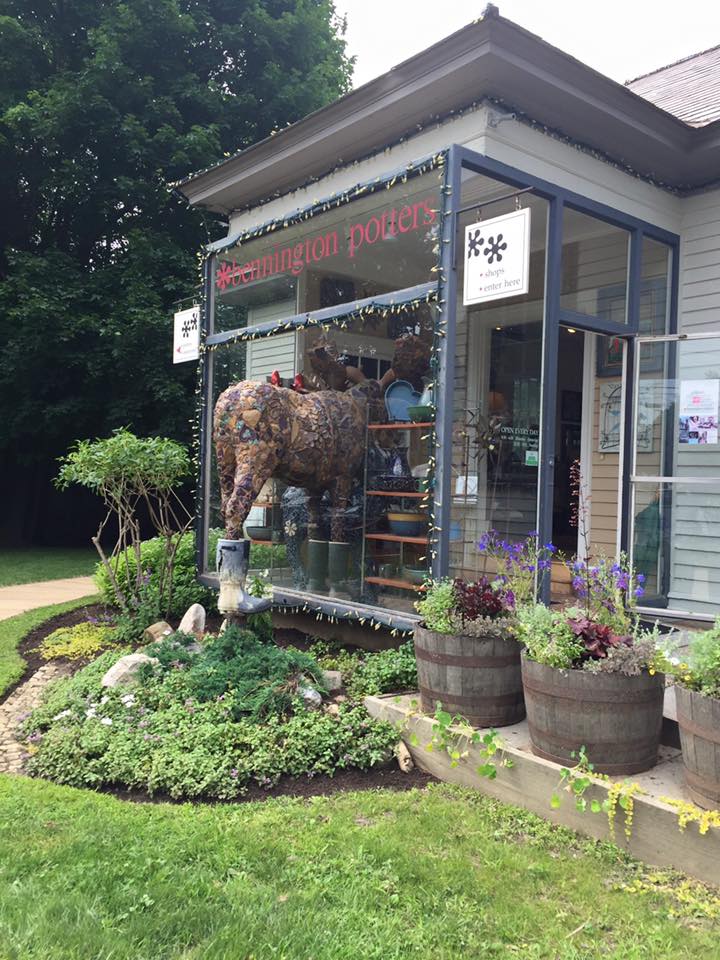 Miscellaneous M Bennington Potters