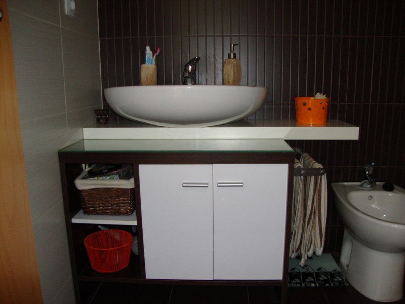 aramissenil: Mueble del baño