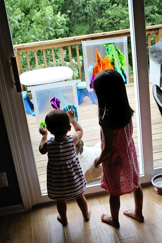 the petersons Ziploc baggie finger painting
