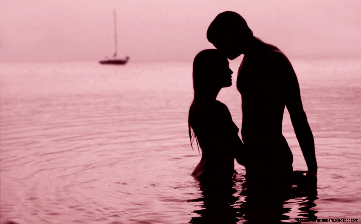 10 Reasons Not to Fall In Love or Get Attached Too Fast 10 Reasons Not to Fall In Love or Get Attached Too Fast