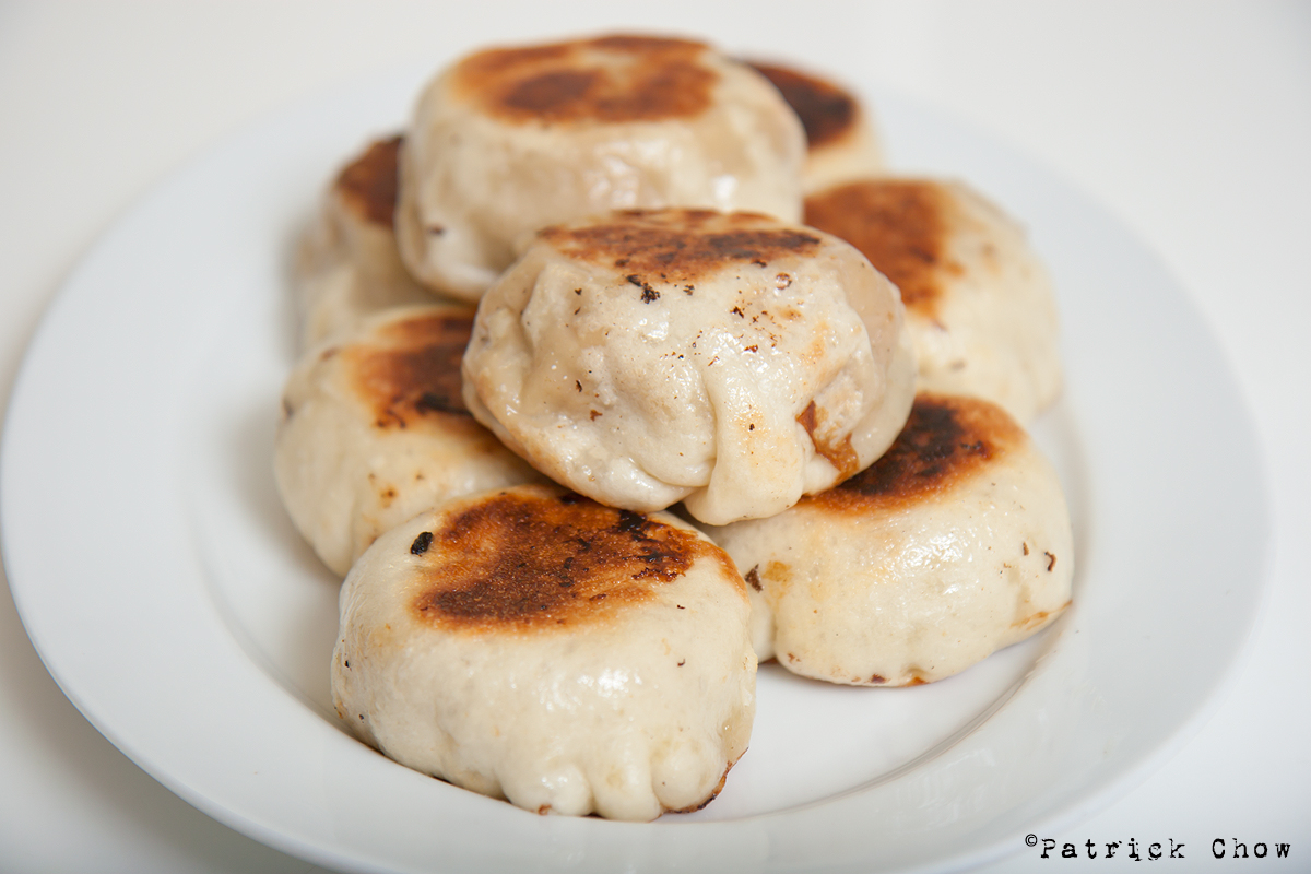 Cook With No Books 水煎包 steam fried meat buns