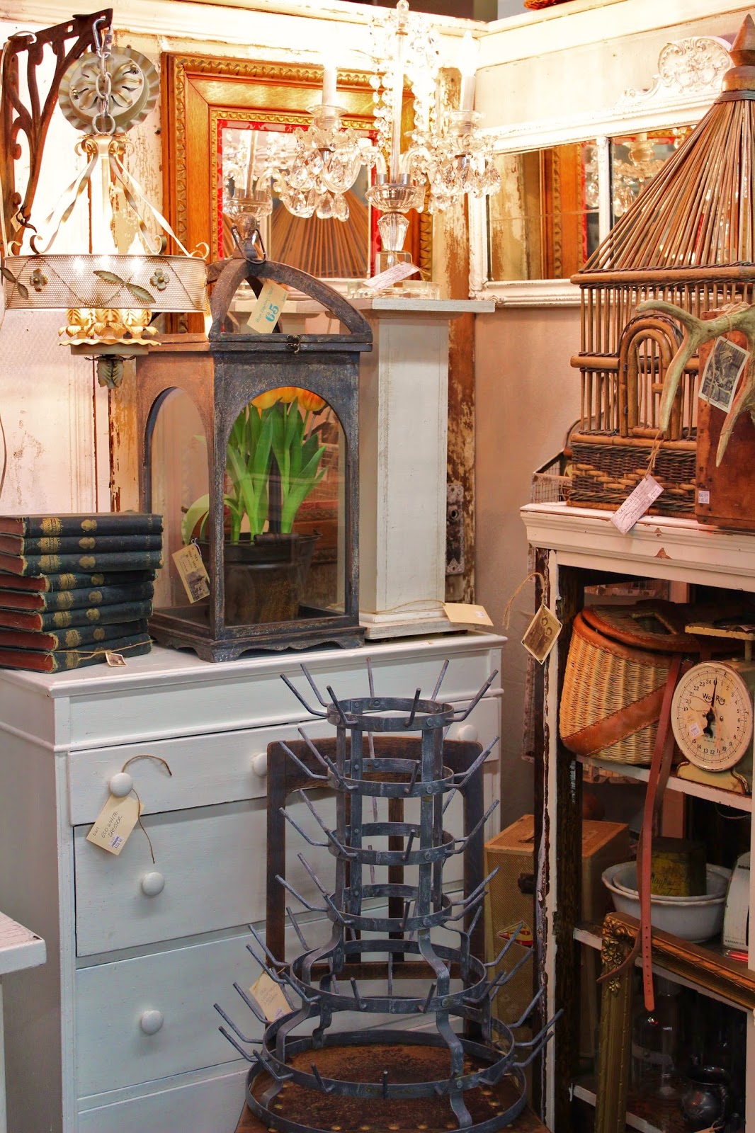 Monticello Antique Marketplace Ideas Ambiance & Inspiration...