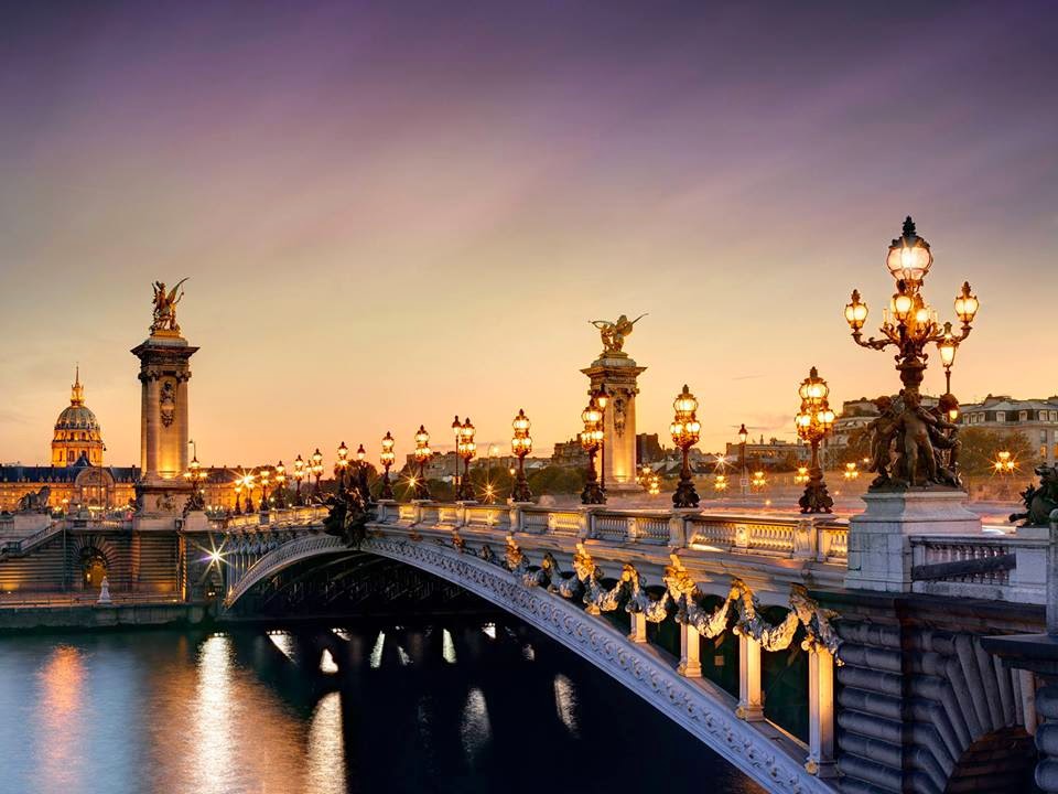 Puente Alejandro III - París