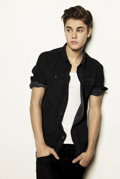 Justin Bieber: Justin Bieber &ldquo;HOT&rdquo; New Photoshoot
