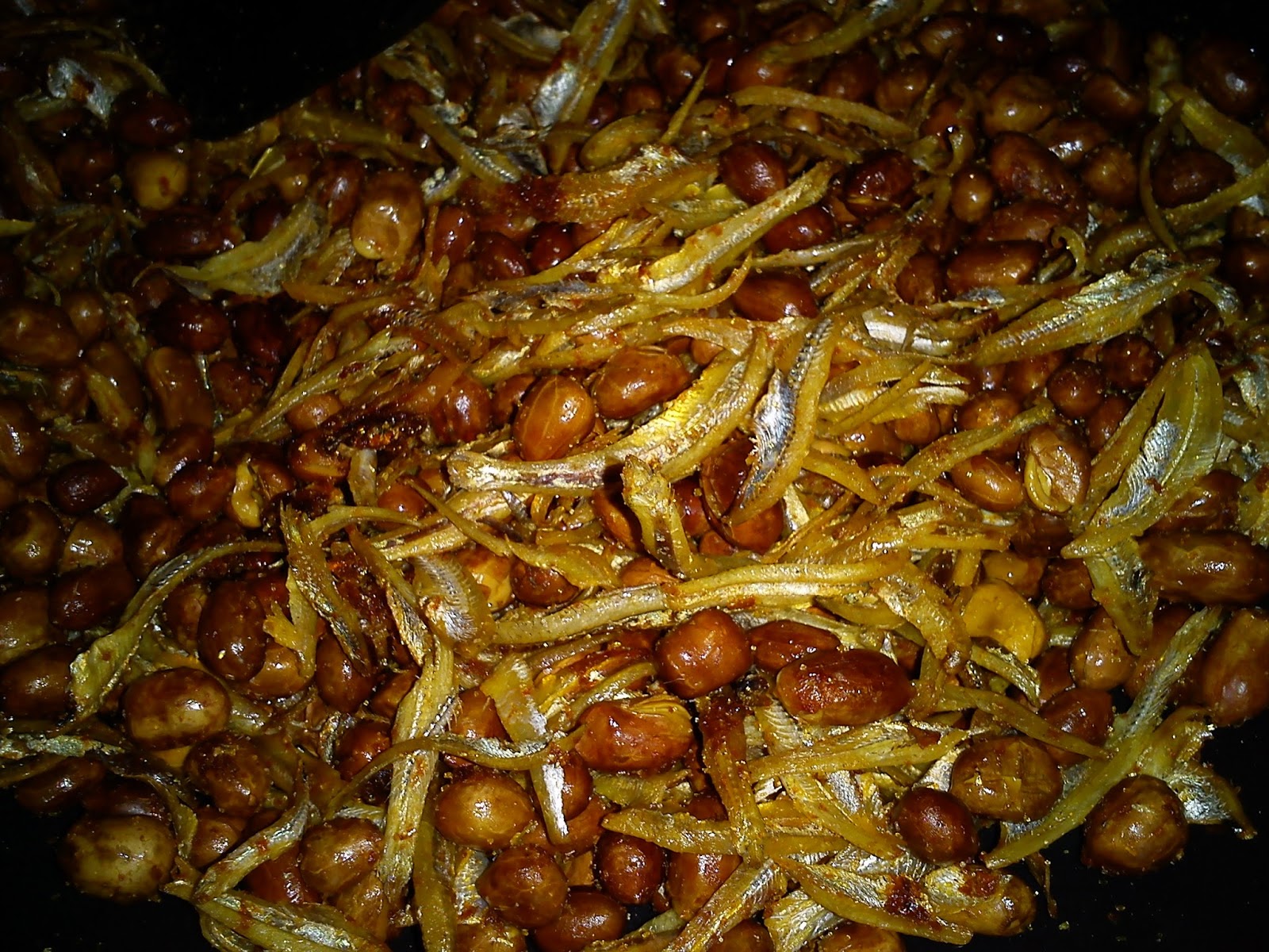 Cooking Pleasure HEALTHY CRISPY ANCHOVIES WITH PEANUTS