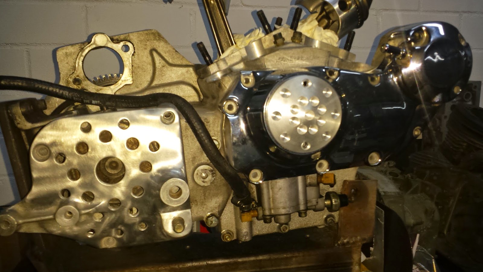 No Name Cycles Ironhead cam cover and sprocket cover design