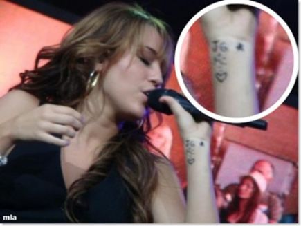 miley cyrus tattoo 5 miley cyrus tattoo 2011. miley cyrus tattoo 5