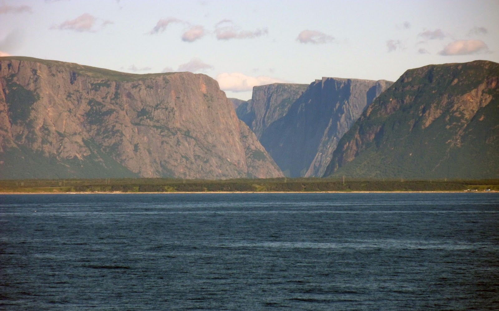 Newfoundland and Labrador trip Woody Point, Tablelands of Gros Morne
