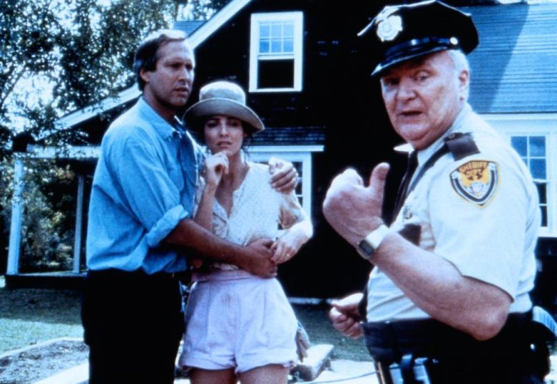 I Found It On Netflix... FUNNY FARM (1988)