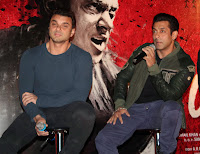  Salman Khan Unveil the 'Jai Ho; Movie First Look Trailer