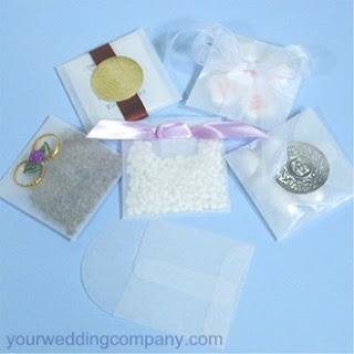 thmb_FS021_glassine_bags.jpg