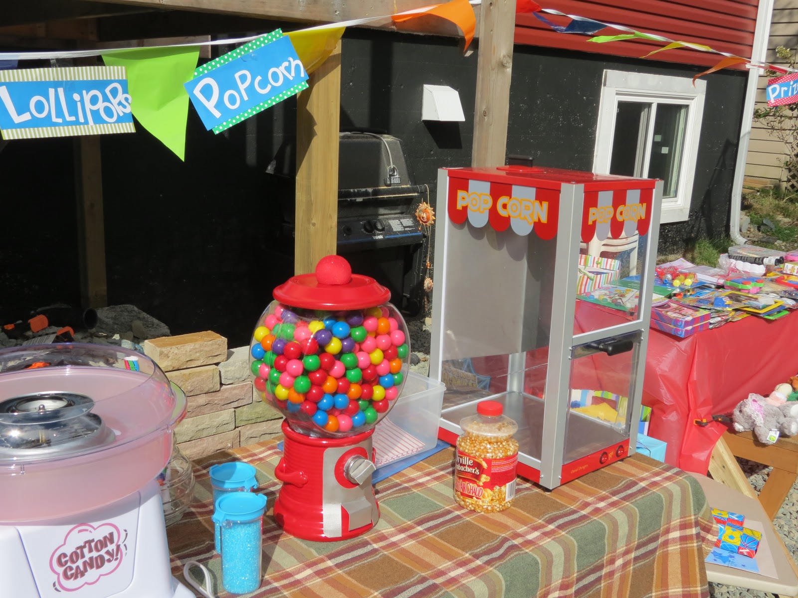 The Simple Craft Diaries Thrifty Faux Bubble Gum Machine