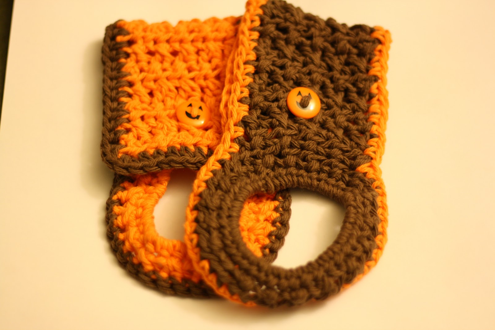 Tales of a Crafty Mommy Crochet Towel Holder Ring Tutorial