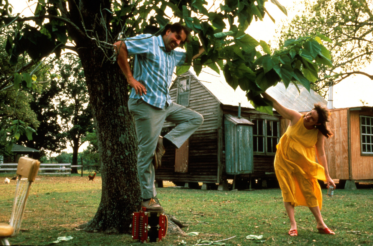 Analytical Essay: Should We be Rich to be Happy?