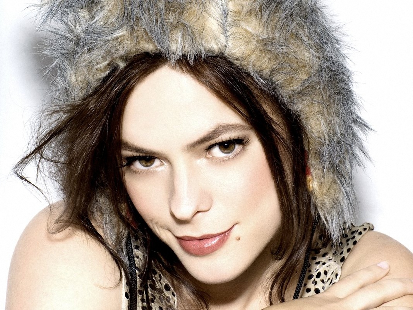 Free Download Mp3: Trouble Is A Friend Lenka Free Download Mp3