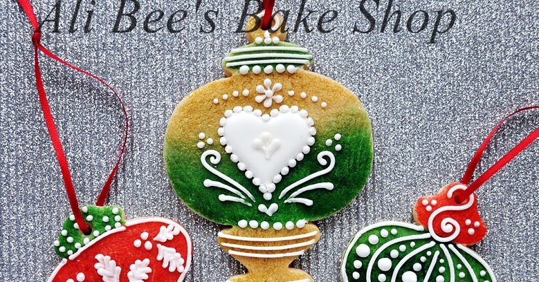 Ali Bee's Bake Shop: Tutorial: Edible (OR Storable) Christmas Cookie Ornaments