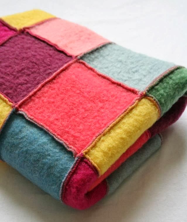 Binnenkant Toveren met wollen dekens!