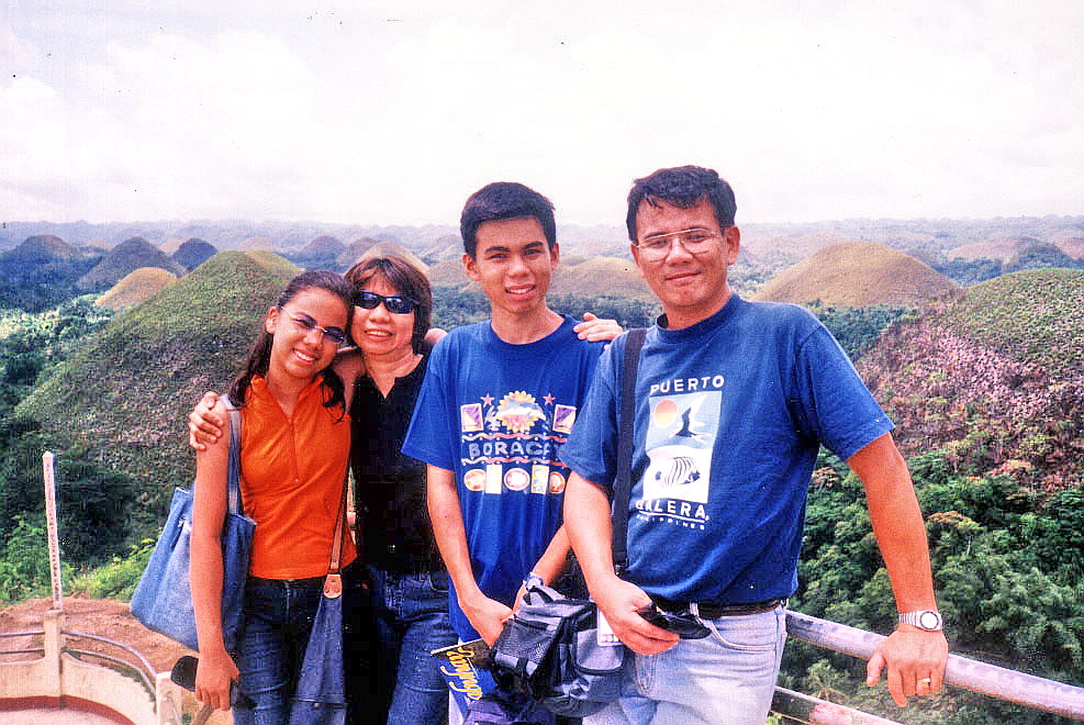 Chocolate Hills (Bohol) B.L.A.S.T. Live Life to the Fullest ……… Don