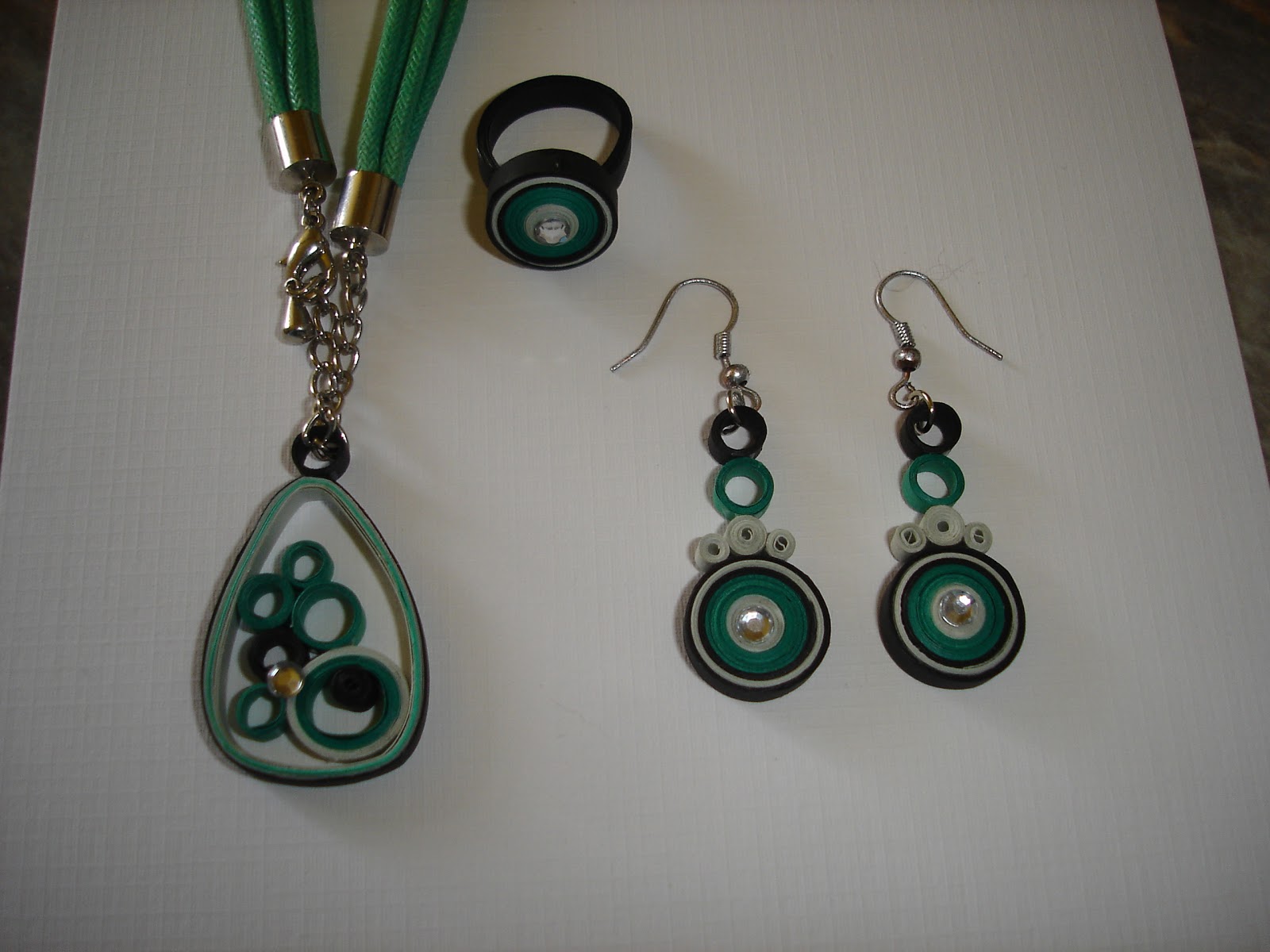 Handmade by Mihaela Green jewelry set