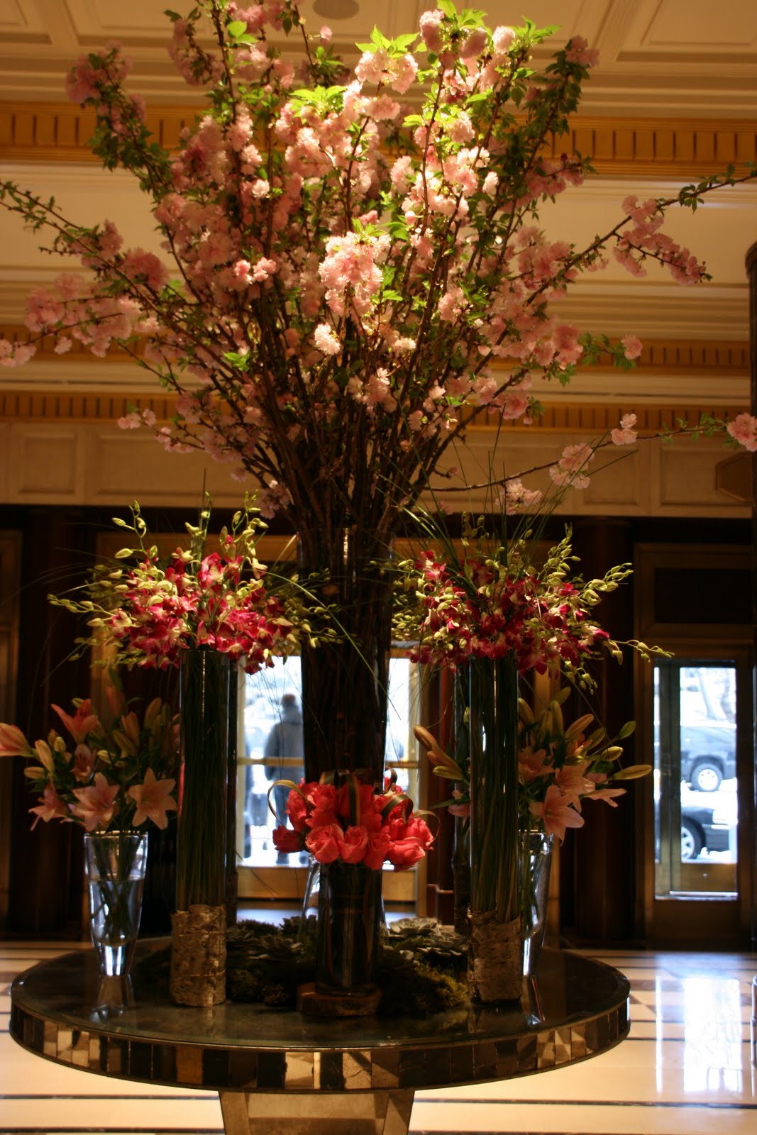 design Tuesday Inspiration Cylinder Vase Arrangements