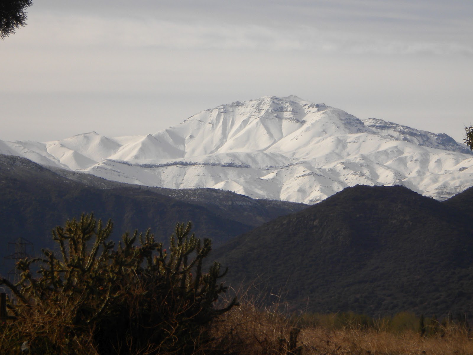 Portal Cajón del Maipo NIEVE EN LAS CUMBRES DEL CAJÓN DEL MAIPO REGALÓ