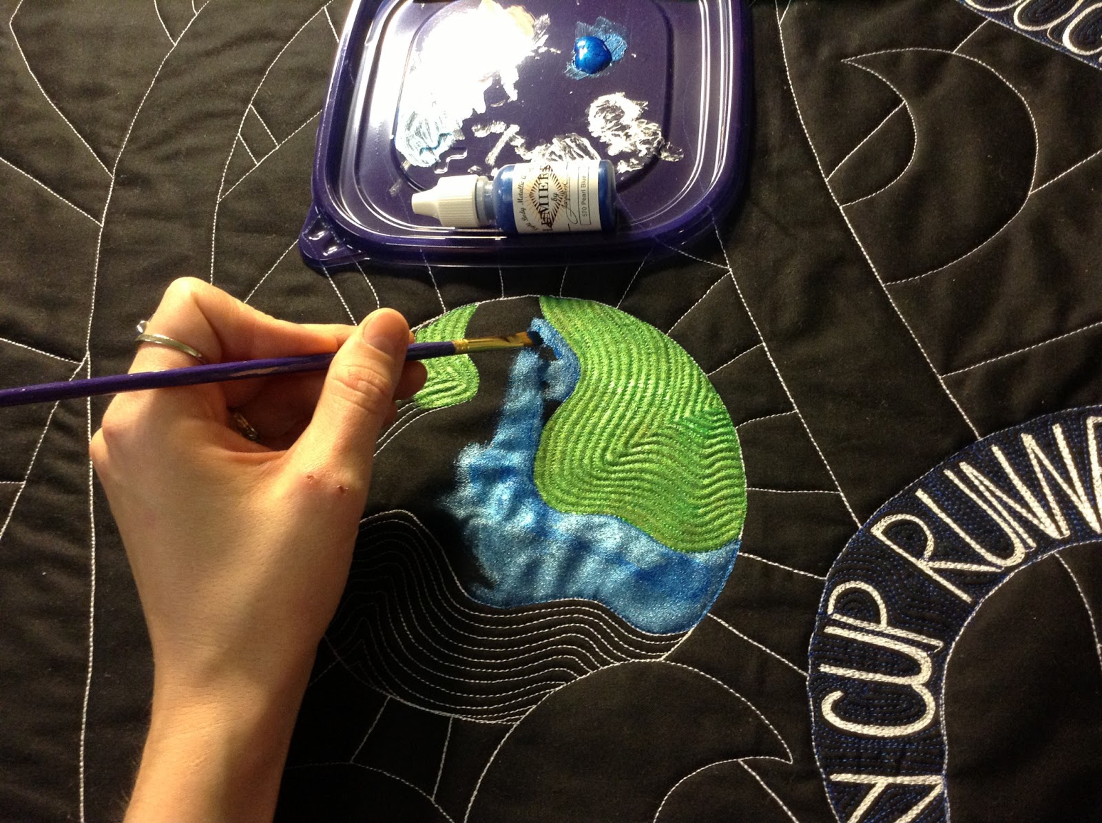 The Free Motion Quilting Project 4. Painting Over Quilting