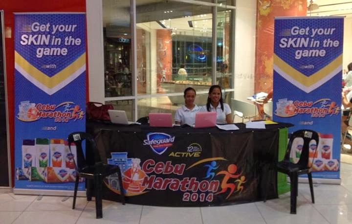 Cebu-Marathon-2014-Ayala-Registration-Booth