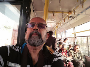 Seafarer/Blogger/Traveller Rudolph.A.Furtado on the local bus in Shillong.