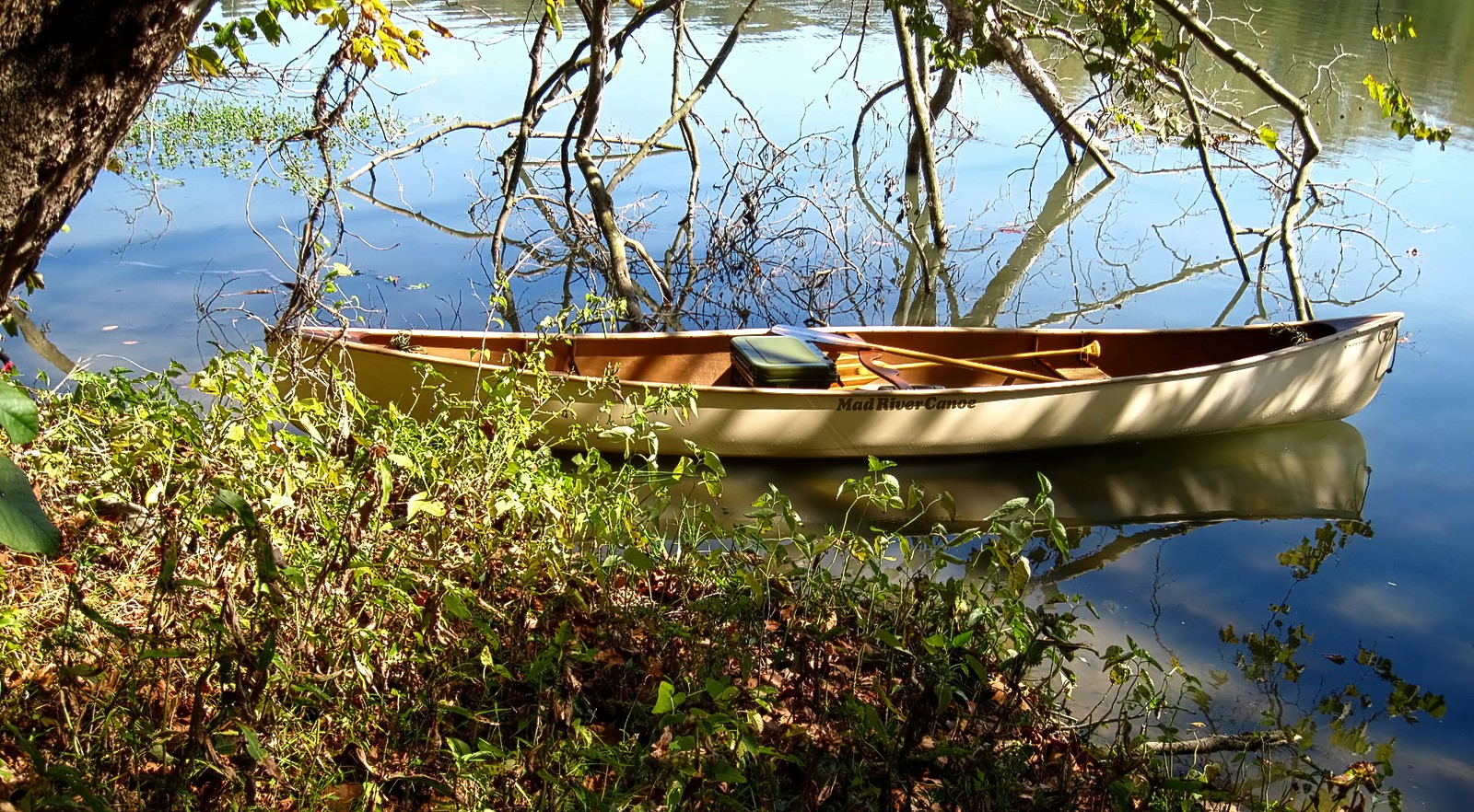 THE MAD RIVER KEVLAR EXPLORER